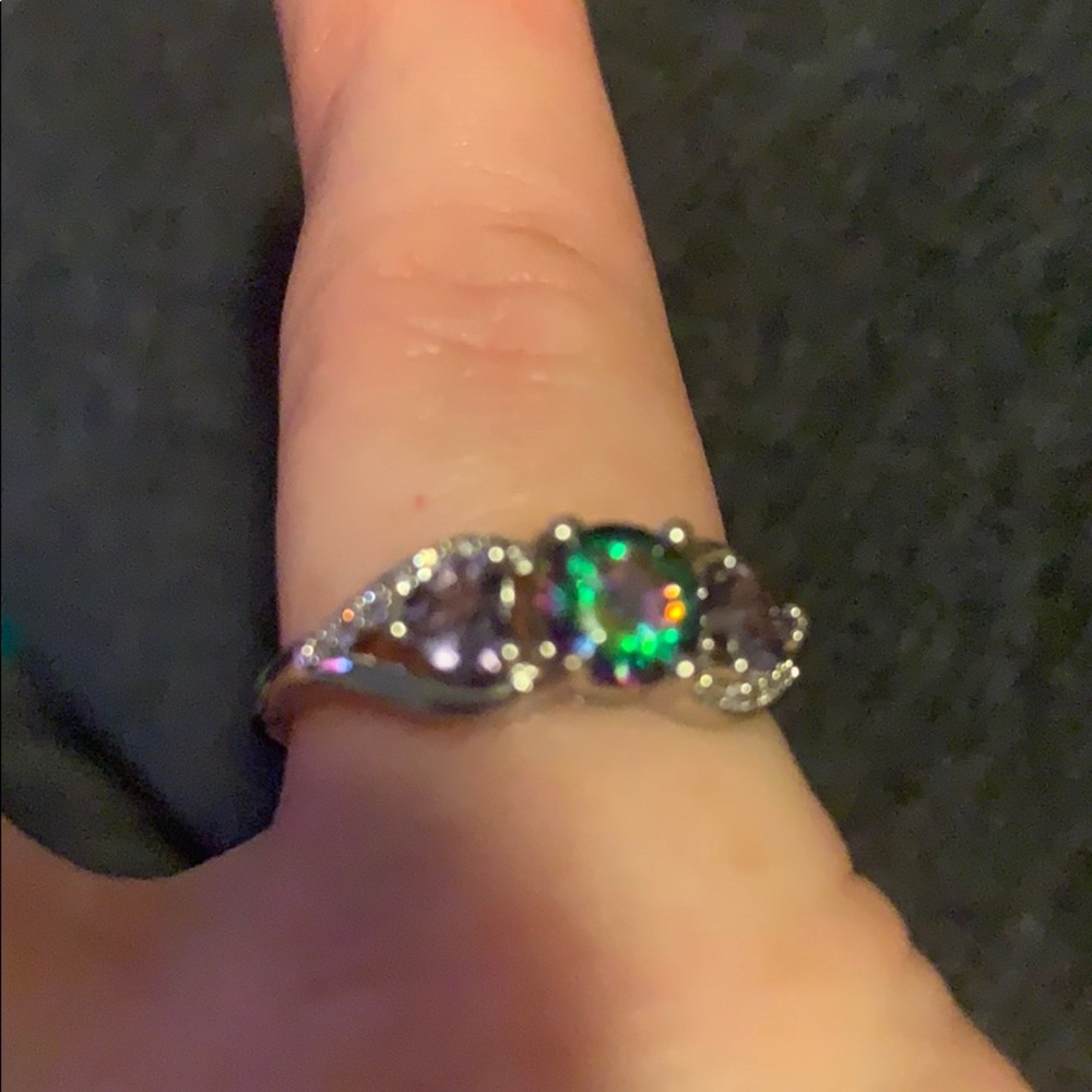 Heart ring - Picture 2 of 3